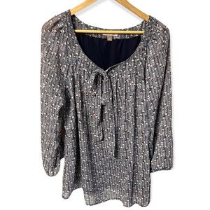 Roz & Ali feminine chevron print with dot and metallic thread top. # 27G